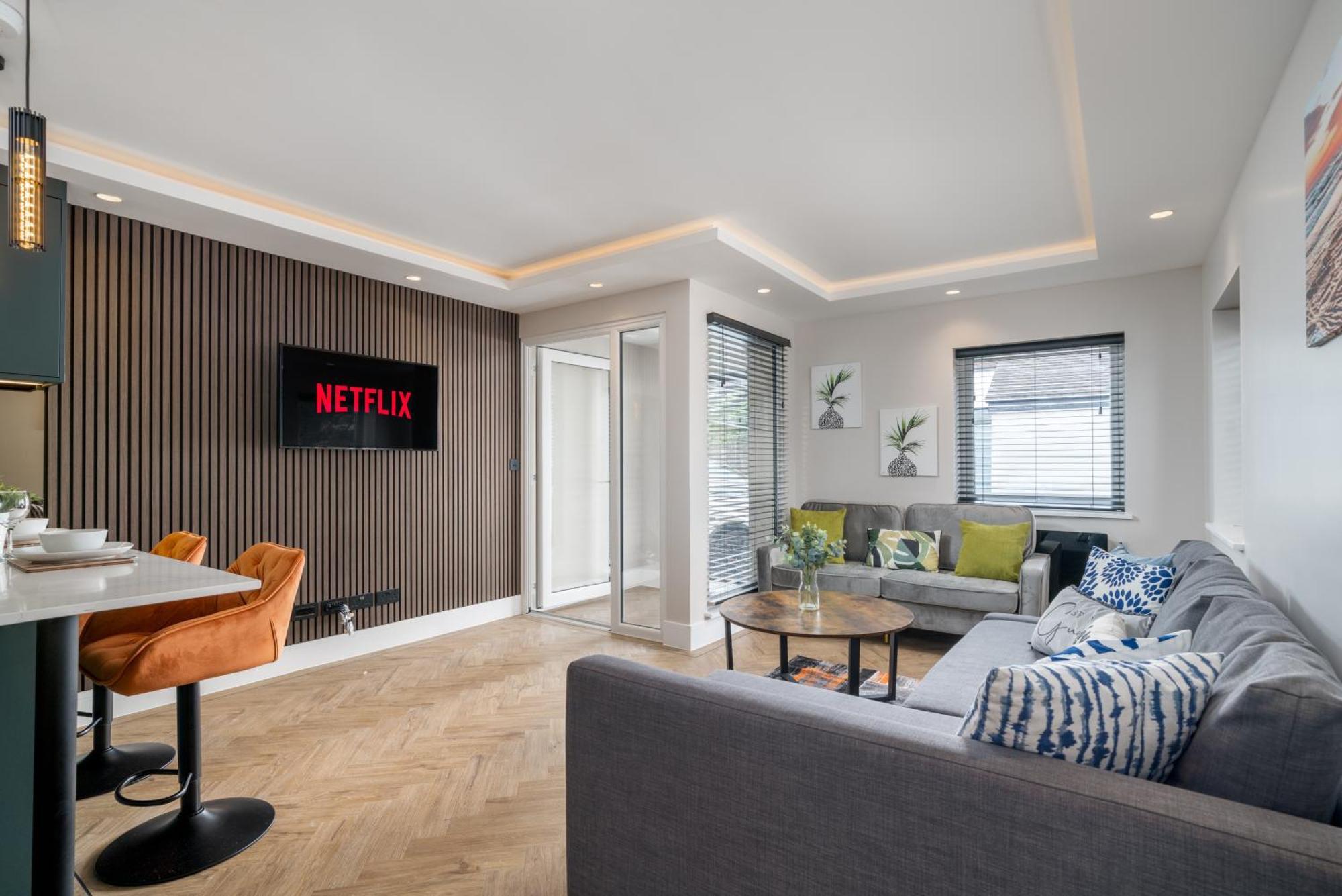 Skyvillion - Cozy Large 4 & 1 Bed Apartments In London Enfield, Mins To Tube Station, Free Wi-Fi Kültér fotó